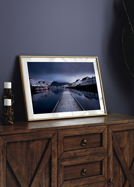 Kun yö tulee putoamaan taivaalta -juliste