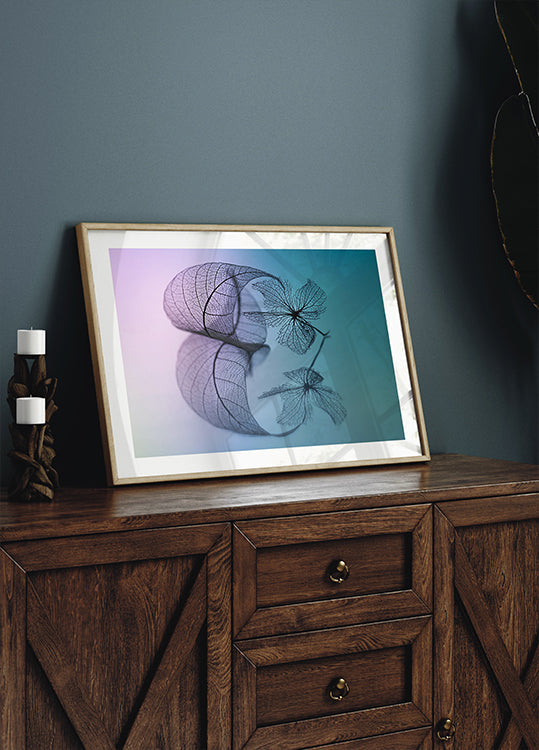 Lehden ja kukan tarina -juliste