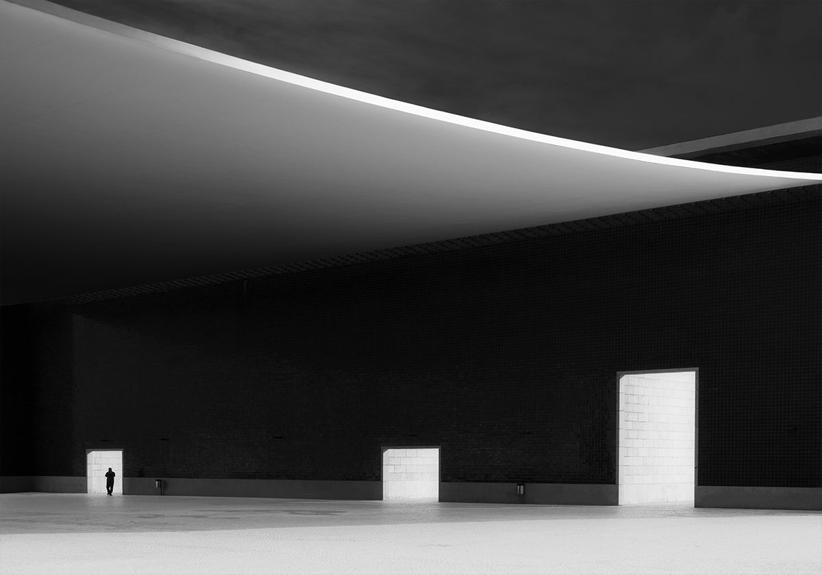 Valkoiset ovet -juliste