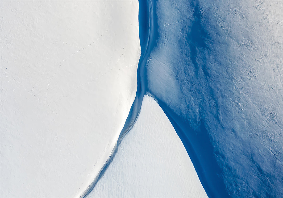 White and Blue Plakat