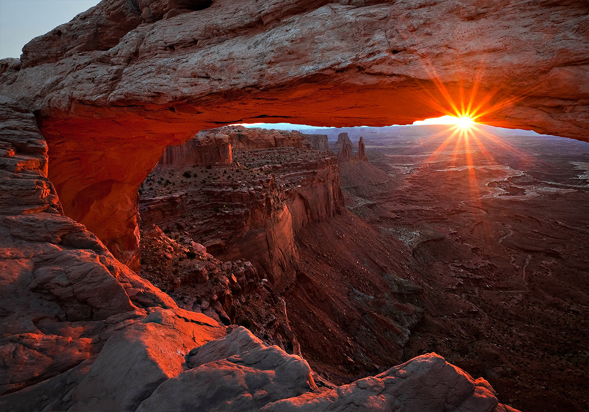 Mesa Arch Auringonnousu