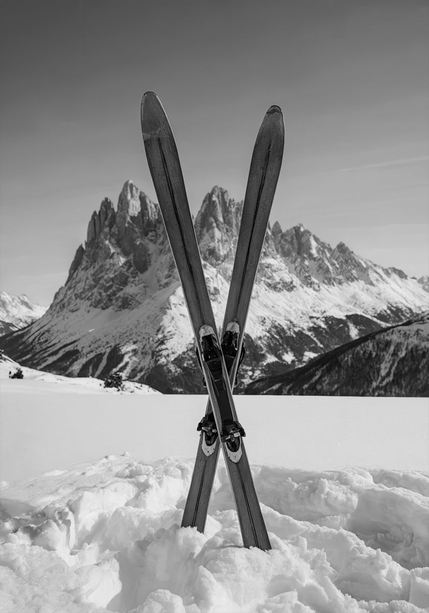 Crossed Skis -juliste