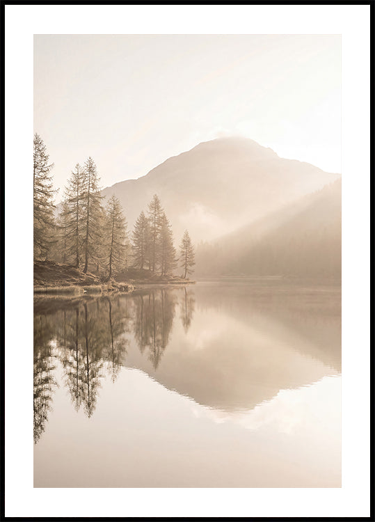 Calm Mountain Lake At Dawn Plakat - Posterbox