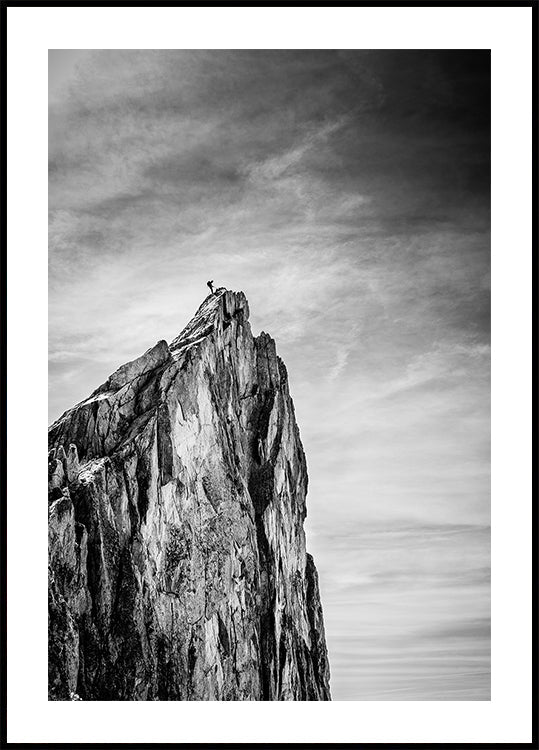 Tasapainoilu maan ja taivaan välillä Juliste