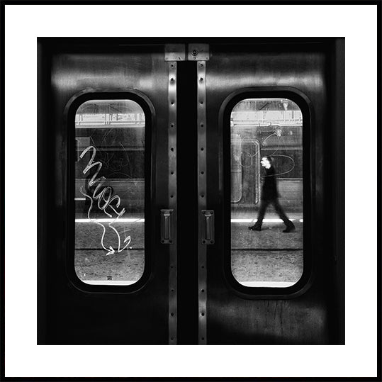 Lonely Passage -juliste
