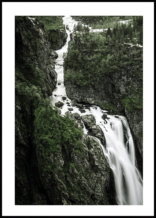 Majestic Waterfall Vøringfossen -juliste 