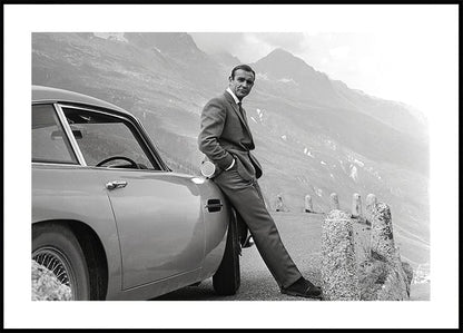 James Bond retrojuliste