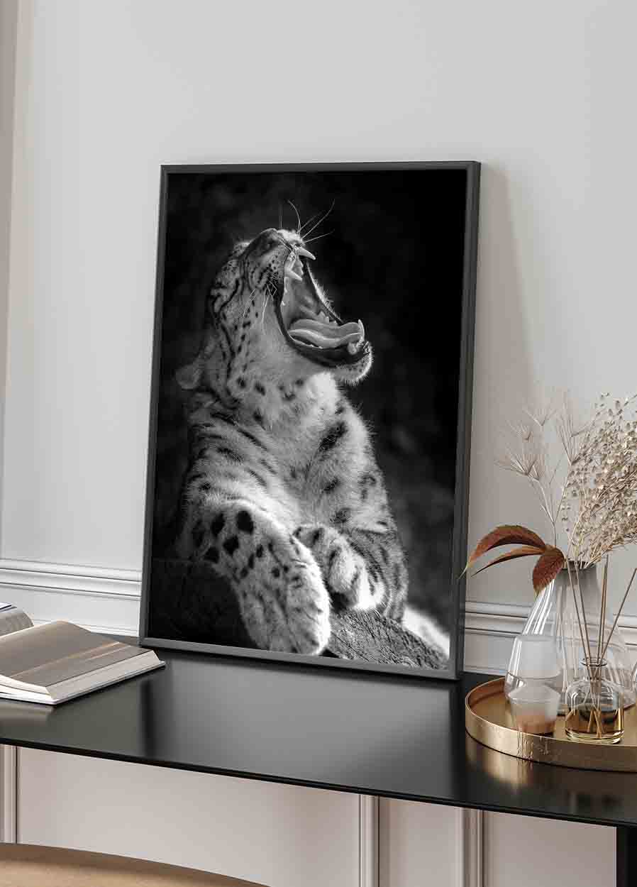 Majestic Leopard Roar -juliste