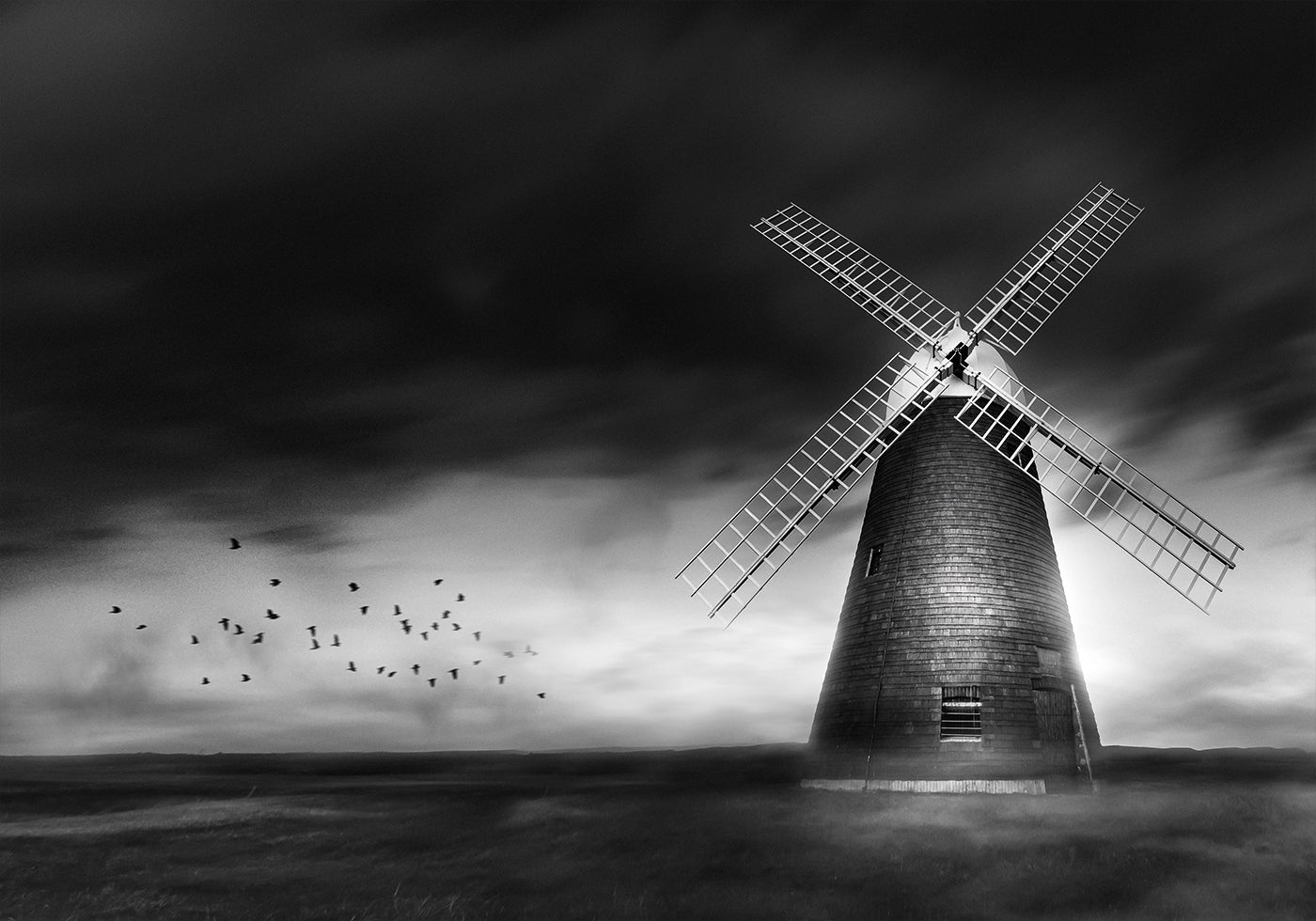 The Dark Mill in B&amp;W -juliste 