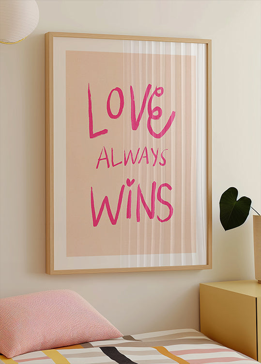 Love Always Wins Typography Poster Pink Plakat - Posterbox