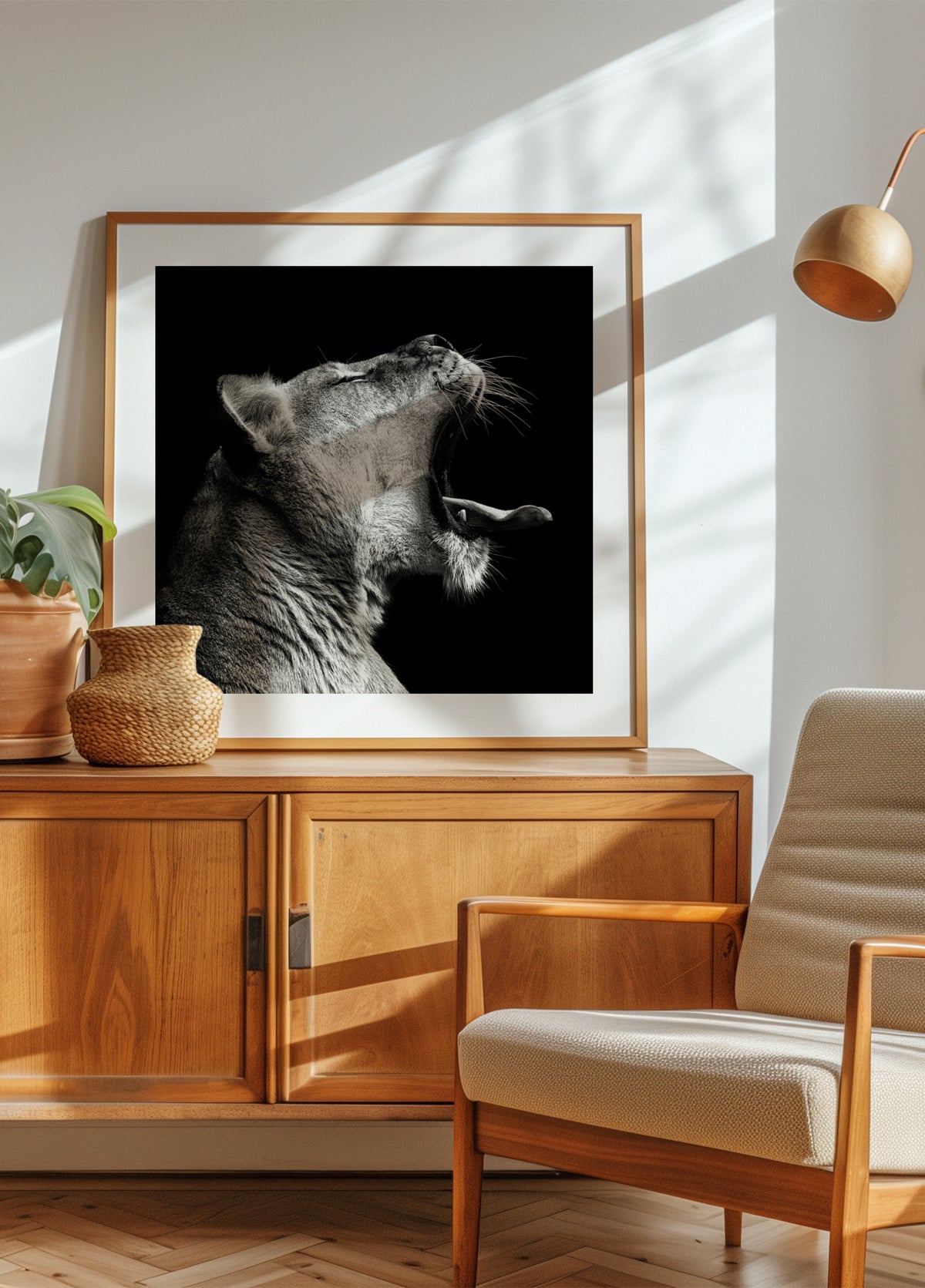 Tehokas Lioness Yawn