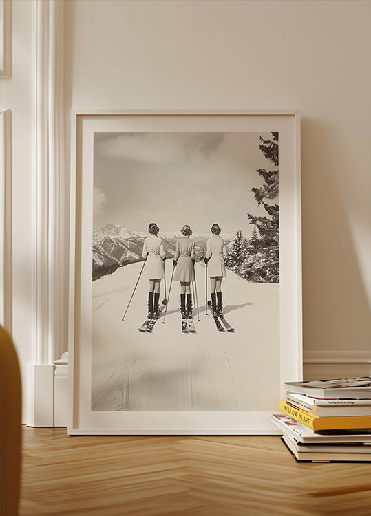 Vintage Glamour Skiers -juliste