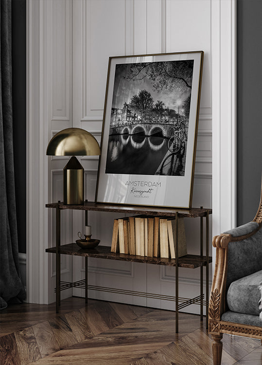 Keskiössä: AMSTERDAM Keizersgracht Posterin idyllinen yömaisema