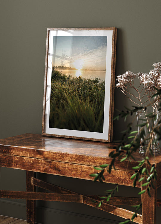 Dewy Dawn by the Lake Plakat - Posterbox.dk