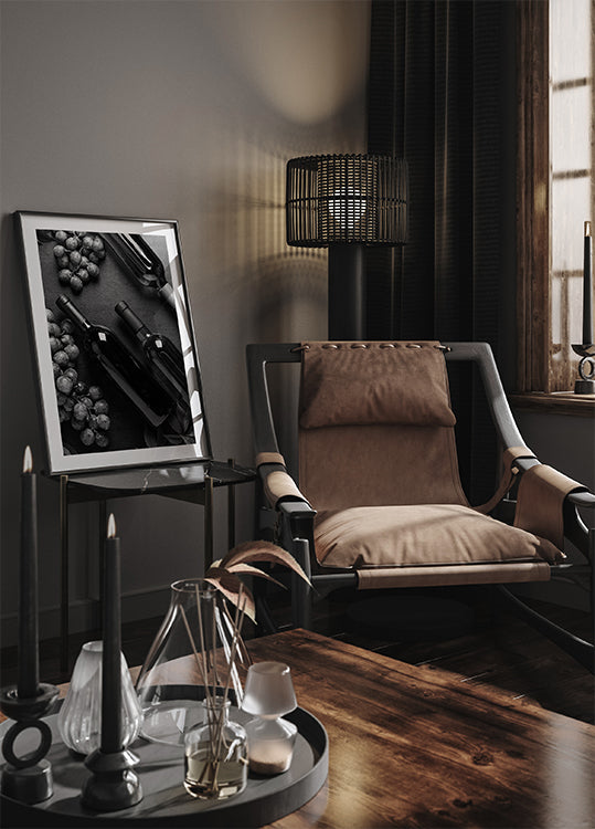 Wine Bottles and Grapes Black and White  Plakat - Posterbox.dk