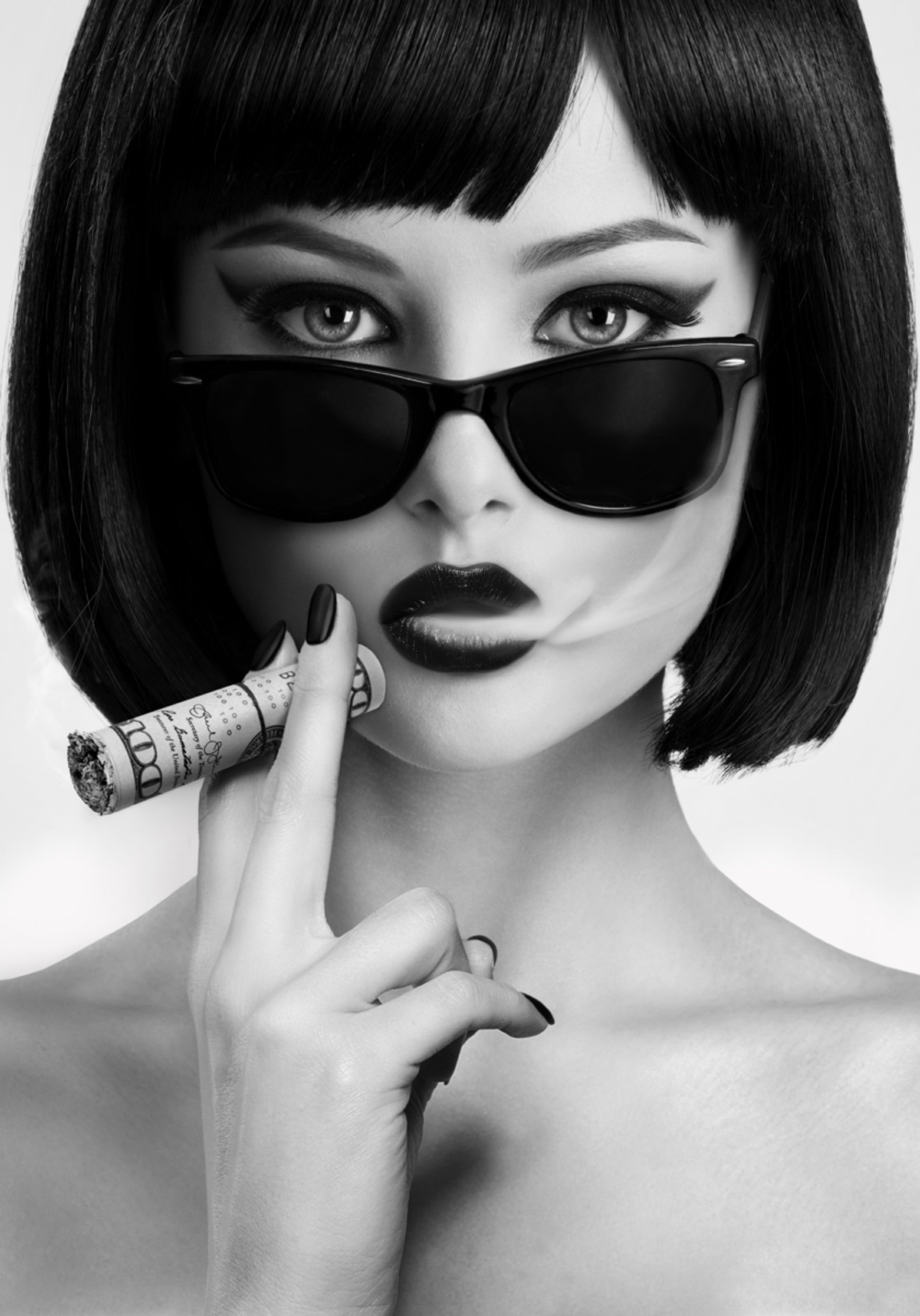 Itsevarma Glamour Smoke