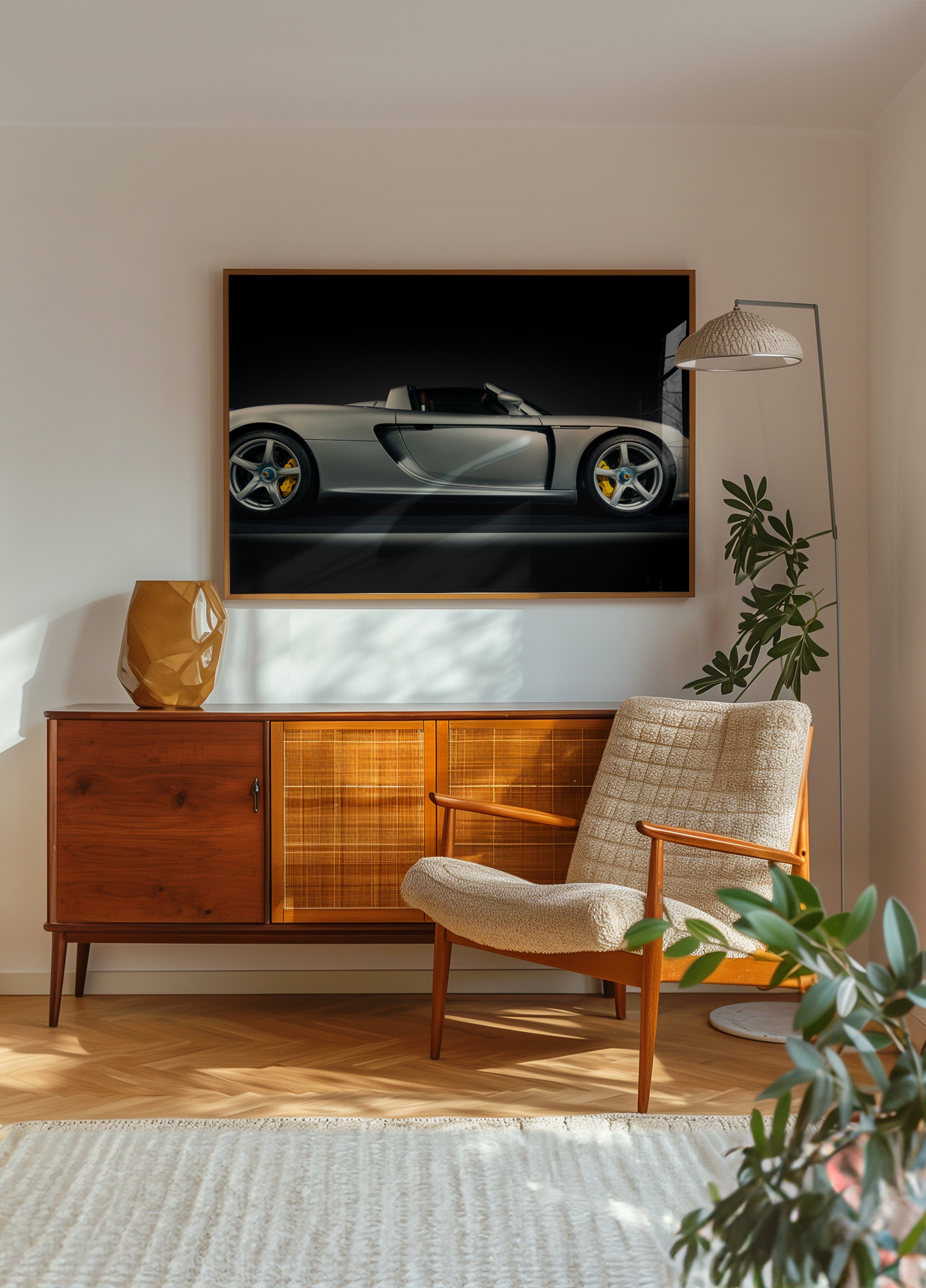 Tyylikäs hopeinen superauto