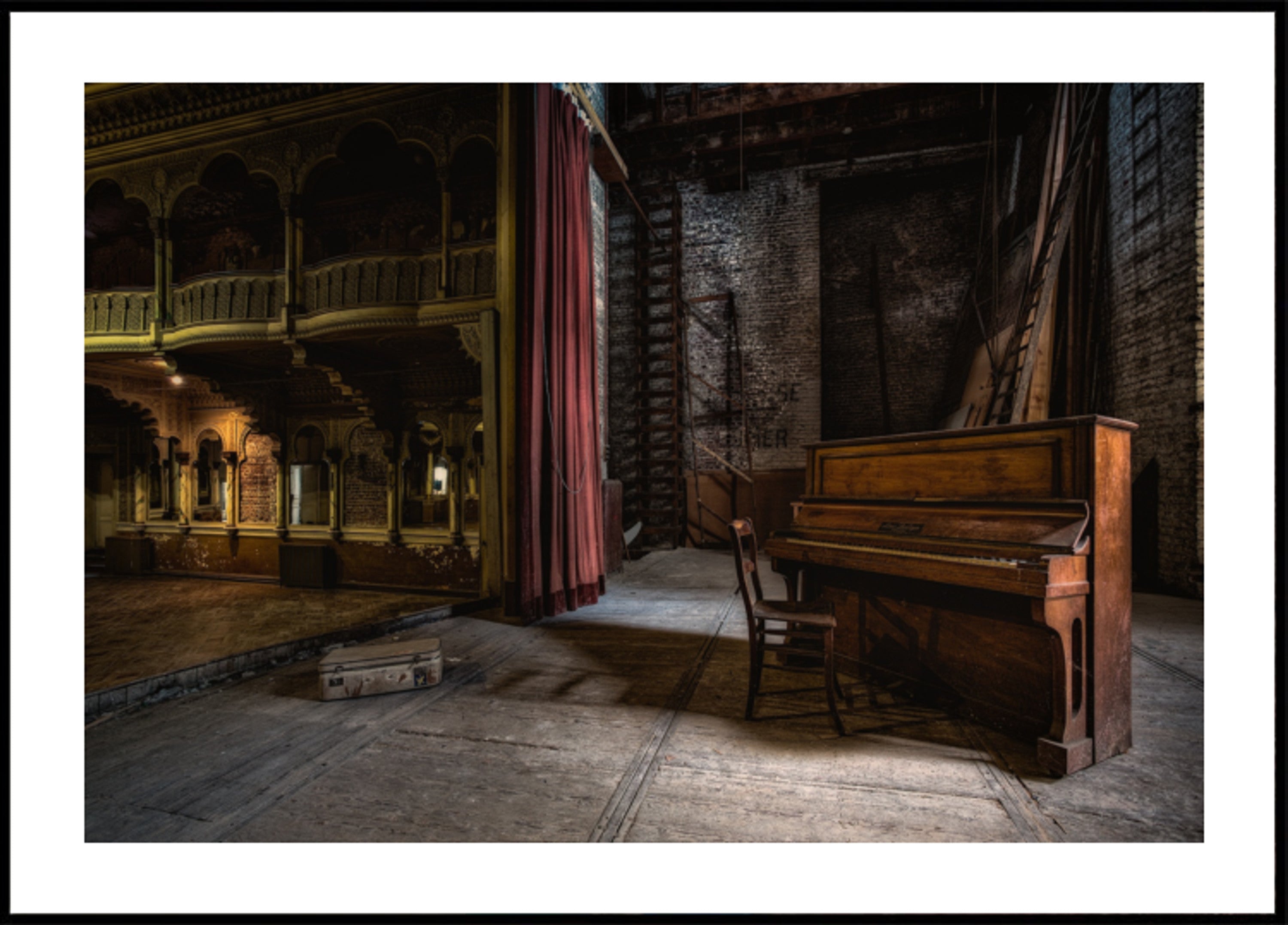 Hylätty teatteripiano